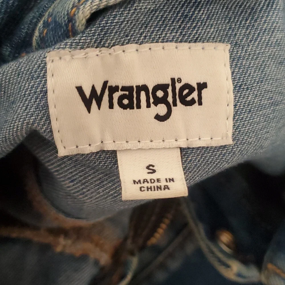 NWOT ANTHROPOLOGIE WRANGLER Modern Women's Heritage Venus Zip Denim Jacket Small